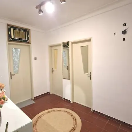 Homestay Private Double In T4