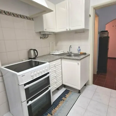 Homestay Private Double In T4 Almada