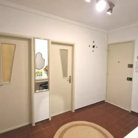 Private Double In T4 Almada