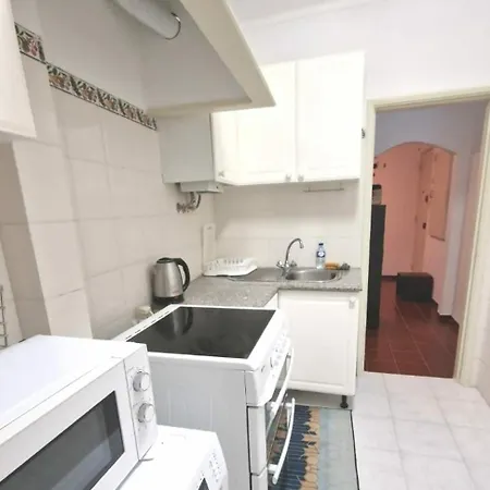 Homestay Private Double In T4 Almada