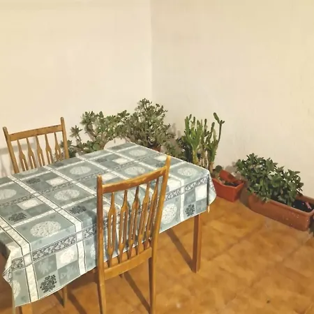Private Double In T4 Almada